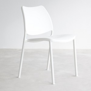 Silla Gas Blanca en polipropileno de Stua. Silla excelenete para oficina.