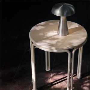 Mesa auxiliar Thorvald &Tradition