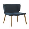 Butaca Wrapp base madera Viccarbe
