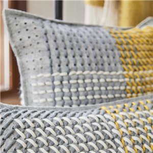 Cojín Canevas Geo Grey 61x36 GAN