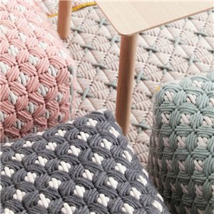 Pouf Small Silai Rose GAN