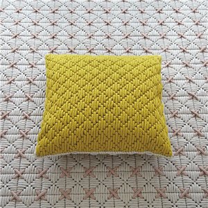 Cojín Silai cuadrado Yellow-yellow GAN