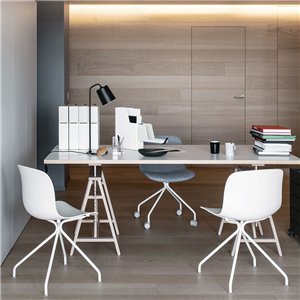 Silla Troy Star Tapizada Ruedas Magis
