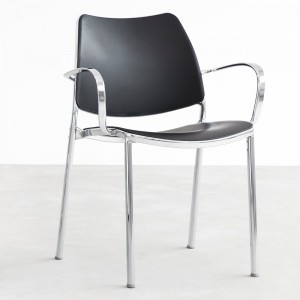 Sillón Gas cromo en polipropileno de Stua. Excelente sillones para salón u oficinas.