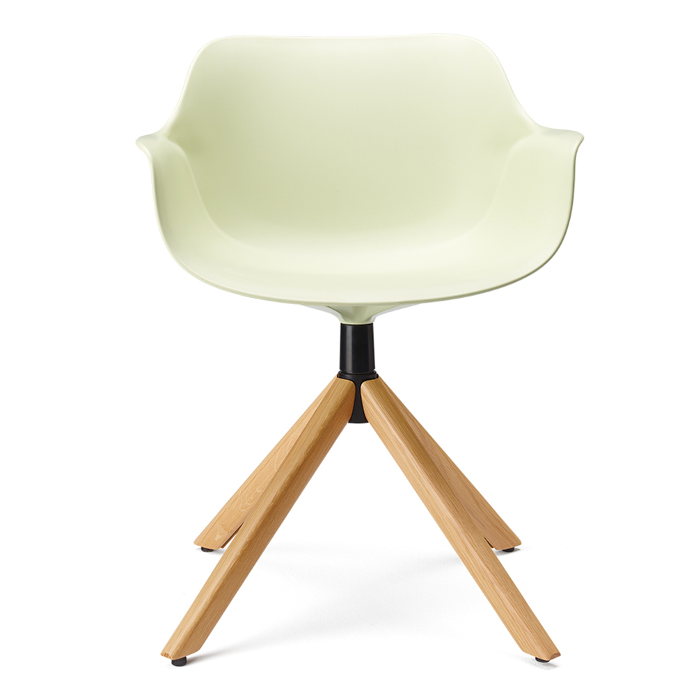 Sillón Abril base piramidal madera esPattio