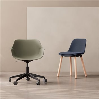 Silla Abril tapizada 4 patas madera esPattio