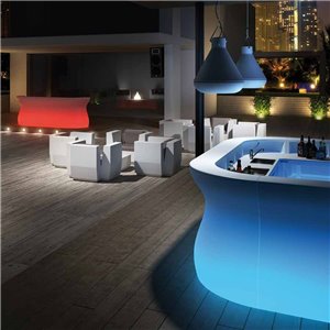 Barra Bartolomeo light muebles y complementos de exterior de Plust Collection