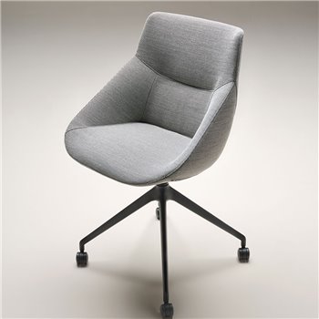 Silla Bow Chair base piramidal metal esPattio