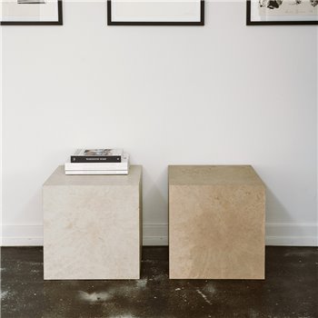Mesa auxiliar Cube Mater