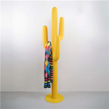 Perchero Saguaro Indoor Qeeboo