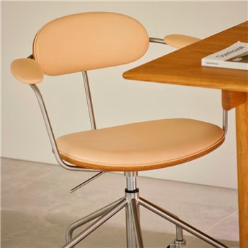 Silla giratoria CH621 Carl Hansen and Son
