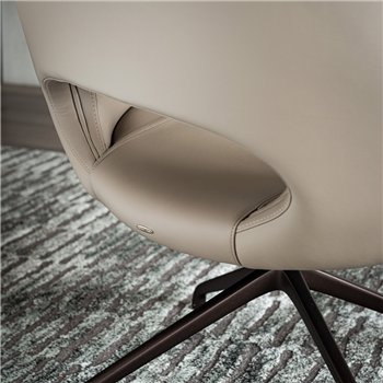 Sillón Miranda Longue giratorio Cattelan Italia