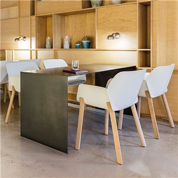 Sillón Nuez madera Outdoor Andreu World