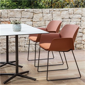 Sillón Nuez patín Outdoor Andreu World