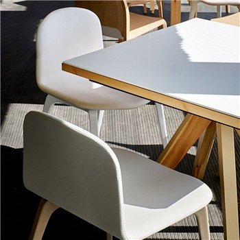 Silla Bob XL madera tapizada Ondarreta