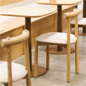 Silla Mibu tapizada Ondarreta