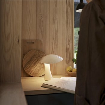 Lámpara Rumee 220 Portable Louis Poulsen