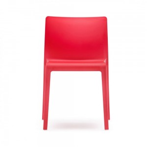 Silla Volt 670/673 de Pedrali. Sillas de diseño. Sillas modernas de exterior.
