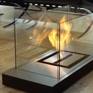 Chimenea bioetanol Uni Flame de Radius design. Mobiliario y complementos de hogar