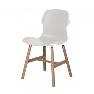 Silla Stereo Wood de Casamania. Sillas y poufs modernas de diseño italiano.