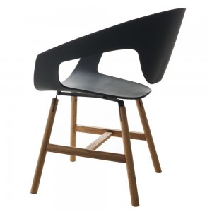 Silla Vad Wood de Casamania. Sillas y poufs modernos. Diseño italiano.