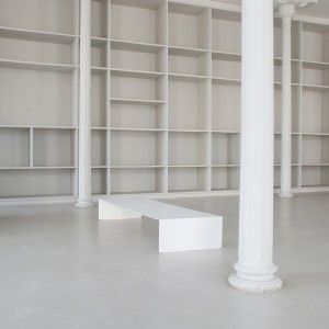 Mesa auxiliar Arch de Branca. Muebles modernos.