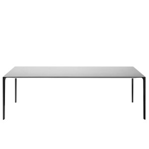Mesa Nuur rectangular Arper. Mesas de diseño para oficinas y hogar.