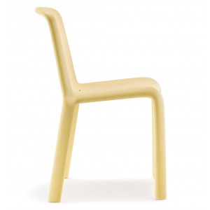 Silla Snow 303 de Pedrali. Muebles infantiles diseño. Sillas para niños.