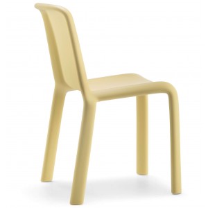 Silla Snow 303 de Pedrali. Muebles infantiles diseño. Sillas para niños.