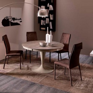 Mesa Eclipse extensible con sobre cristal o cerámica de Ozzio design.