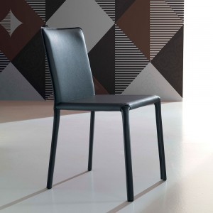Silla Lunette de Ozzio design. Estructura metálica y tapizado en piel, ecopiel o terciopelo.