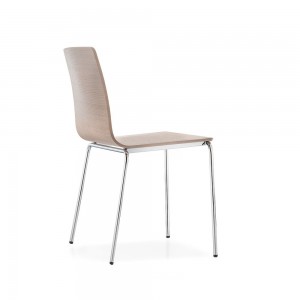 Silla Inga 5613/5619 de Pedrali. Sillas de diseño moderno. Sillas para comedor.
