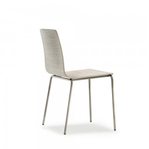 Silla Inga 5613/5619 de Pedrali. Sillas de diseño moderno. Sillas para comedor.