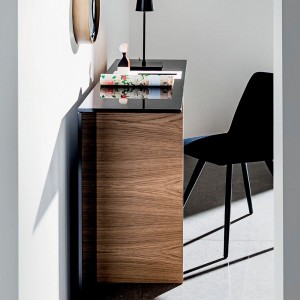 Consola Regolo de Sovet Italia. Mesas y complementos de diseño. Consolas de recibidor.