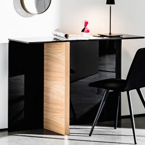 Consola Regolo de Sovet Italia. Mesas y complementos de diseño. Consolas de recibidor.