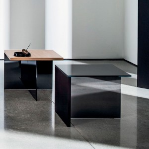 Mesa centro Regolo cuadrada cristal de Sovet Italia. Mesas y complementos de diseño.