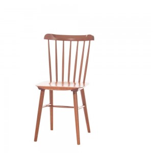 Silla Ironica 035 madera de Ton. Sillas restaurantes, de variados interiores.