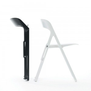 Silla Bek de Casamania. Sillas modernas de diseño italiano para exterior.
