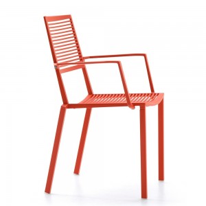 Sillón Easy de Fast. Sillones apilables ideales para exteriores de Fast.