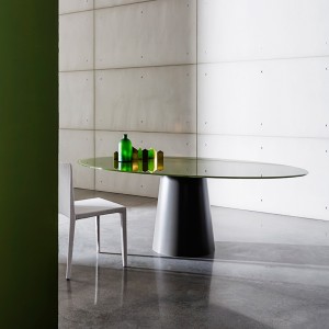 Mesa Totem elíptica de Sovet. Mesa de comedor elíptica. Mesas de diseño.