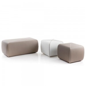 Pouf Crossed de B-Line. Muebles y complementos de exterior e interior.
